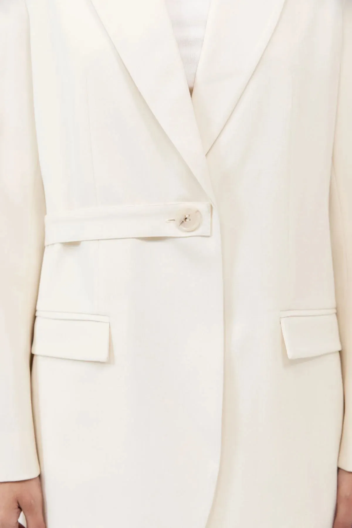 Belt Detail Blazer - Milk