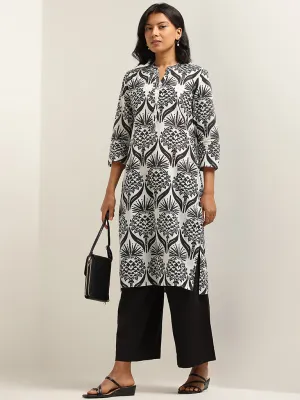 Utsa White Straight Fit Printed Cotton Kurta