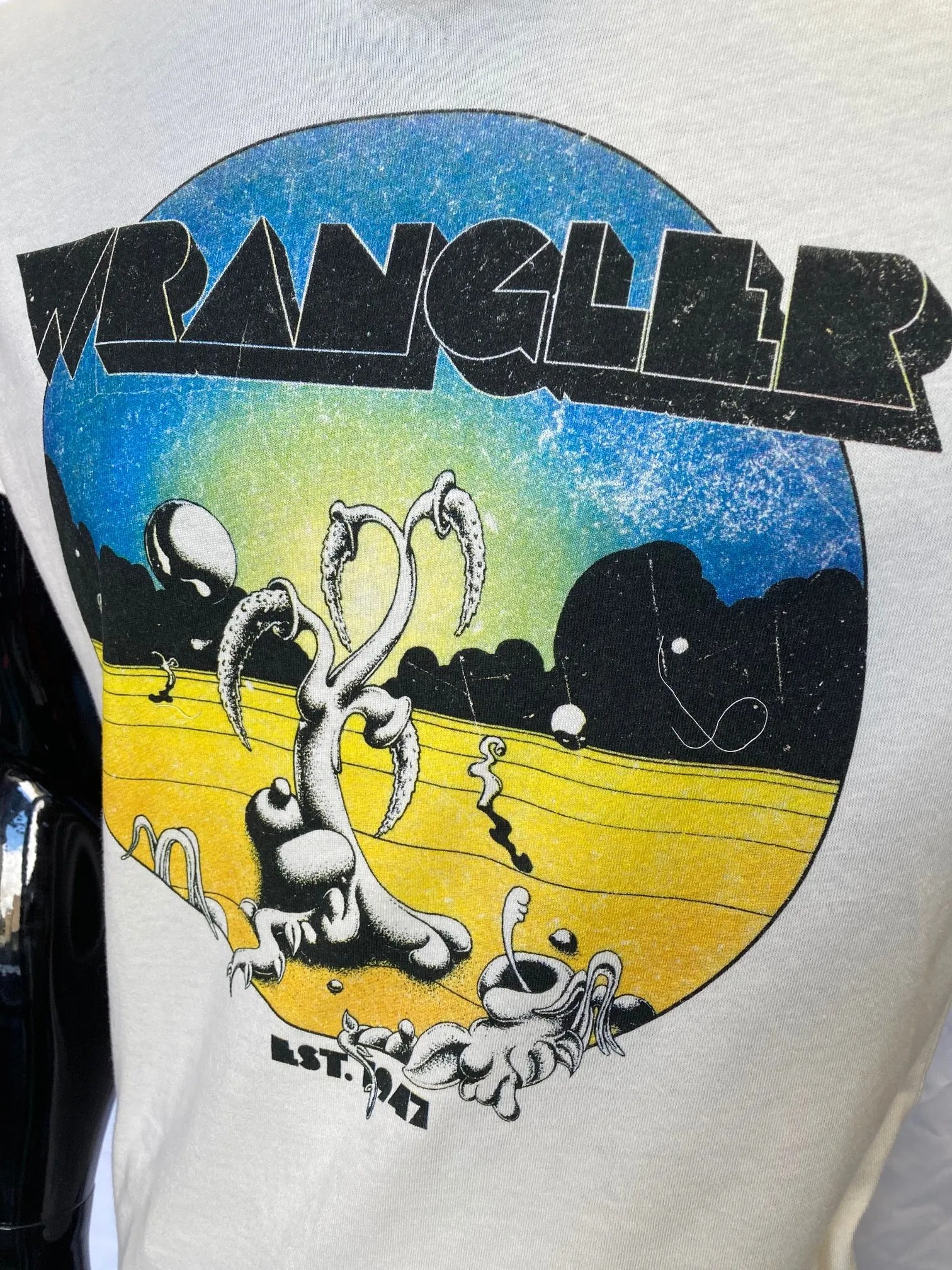 WranglerMens Only Place Tee - Ecru